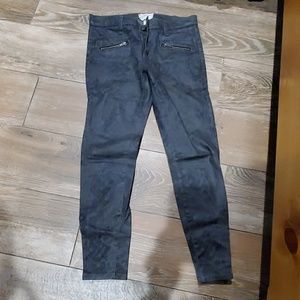 Current Elliott Coated Stiletto Ankle Zip Size 28